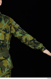 Victor arm army belt camo jacket dressed upper body 0002.jpg